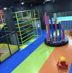 -蹦贝运动中心·蹦床·攀岩·闯关(龙岗店)