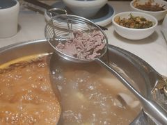 -左庭右院鲜牛肉火锅(浦江欢乐颂店)