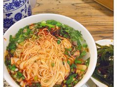 -陇上全荟兰州传统牛肉面(延吉路店)