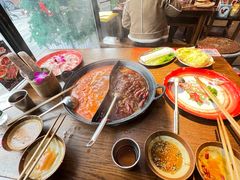 -萍姐火锅·公路夜市(武汉首店)