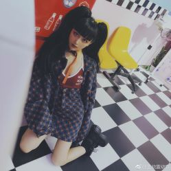 -变画·发型STUDIO