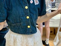 -Brandy Melville