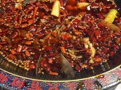 -何师傅美蛙鱼头(汉街店)