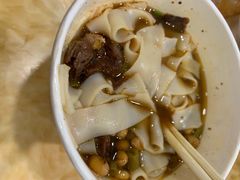 -覃肥叔桂林米粉(粮道街店)