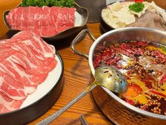 -左庭右院鲜牛肉火锅(金山万达店)