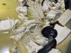 锅仔柴火豆腐-雲蜀龙阁·金牌水煮鱼(方庄店)