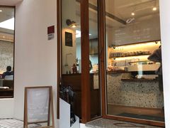 -Line 咖啡(石厦花园店)