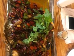烤鱼-小锅巴纳西餐厅