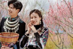 -芭莎视觉婚纱摄影(花溪店)