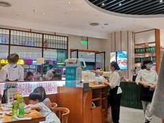 大堂-诚铭记·虾仁汤包·成都小吃(融创店)