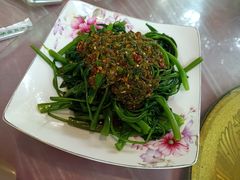-洪霞餐馆