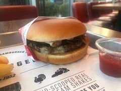 -FATBURGER 特富客汉堡(外交公寓店)