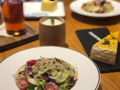 -ZING COFFEE 镜咖啡