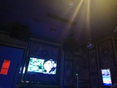 -欢乐迪KTV(南坪上海城店)