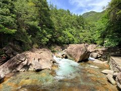 -鄣山大峡谷