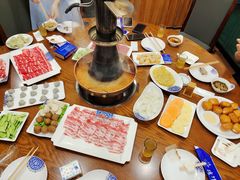 -楼外楼大刀肉传统火锅居(博学路店)
