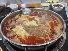 -黄利砖万峰林布依特色酸笋牛肉馆