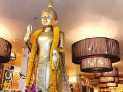 -Thai Pothong Restaurant