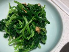 邹山腐皮鸡毛菜-竹外桃花·江南小酒馆(SKP·S店)