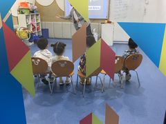 -奇尔思青少儿·语言·艺术·演讲(顾戴路店)