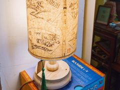 -邊城書店