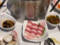 -领鲜活海鲜榴莲自助火锅(东门店)