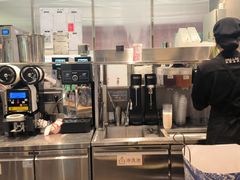 -霸王茶姬(上海静安大悦城店)