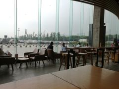 -星巴克臻选(成都环球乐天店)