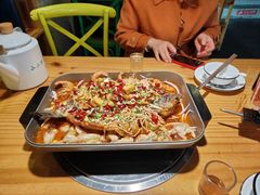 -小小河边鱼(天润城店)