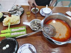 -老何家后安粉·糟粕醋海鲜火锅(三亚湾椰梦长廊店)