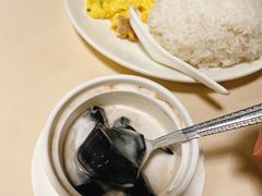 椰汁龟苓膏-玲又珑美食(盘福路店)