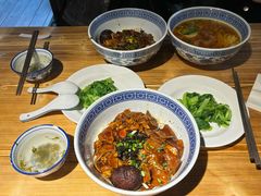 -沪西老弄堂面馆(定西路店)