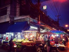 -瓦洛洛传统市场