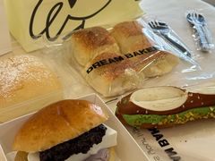 -追光 Dream Bakery(汉街店)