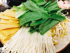 -黄桷树曹家私房菜(江与城店)