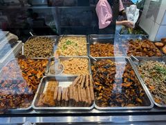 -老六素货(王顶堤店)