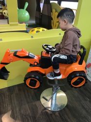 -童小剪儿童理发(万达广场西湖店)