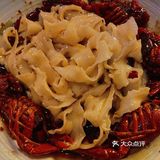 不知道小只会是多大点，还是建议点大只的