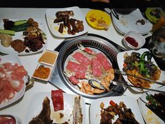 -鲜佰汇海鲜烤肉自助餐厅(银座商城泰安店)
