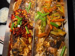 -鸣记脆皮烤鱼·海鲜烤鱼(亿合城店)