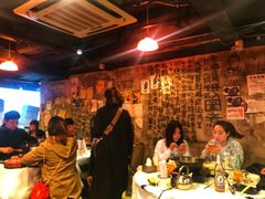 大堂-鲜入围煮花胶鸡海鲜火锅