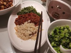 -味上湘菜馆(岳麓山店)