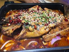 烤盘清江鱼香辣-小小河边鱼(天润城店)