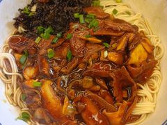 -沪西老弄堂面馆(定西路店)