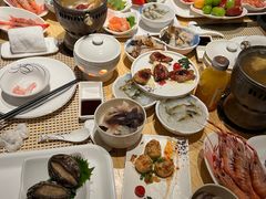 -雍和会海鲜姿造自助(湖东路店)