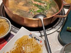 -牛村来人潮汕牛肉火锅(西单店)