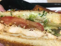 鸡肉芝士三明治-The Habit Burger Grill 哈比特汉堡(爱琴海店)