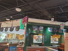 -雍哲港式餐厅(现代广场店)