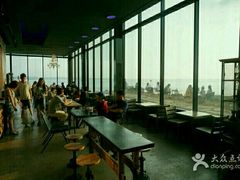 -Cafe Aewol Monsant