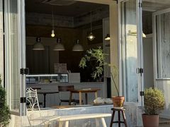 -鹿里烘焙LulyBaking(东二环泰禾广场店)
